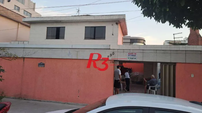 Sobrado com 3 dormitórios à venda, 150 m² por R$ 1.500.000,00 - Aparecida - Santos/SP