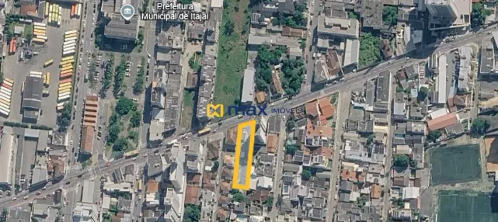 Terreno de 1.010 m² à venda no bairro Centro em Itajaí