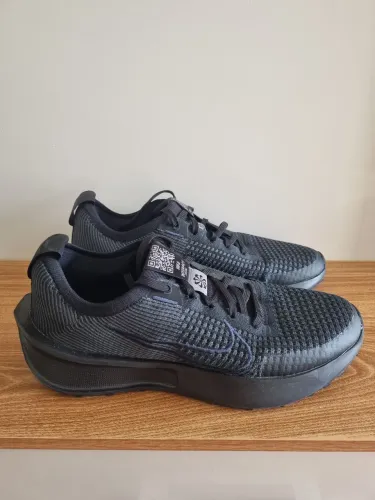 Tenis Nike original Usado apenas 1 vez