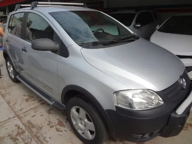 Volkswagen Crossfox 1.6 MI Total Flex 8V 5P 2006