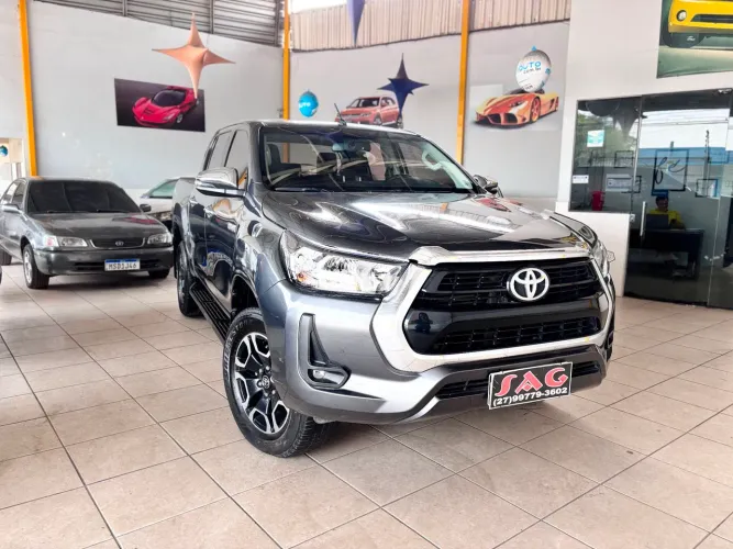 Toyota Hilux CD SRV 4X4 2.8 TDI Diesel Aut. 2021