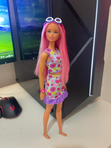 Boneca Barbie Cabelo Rosa 