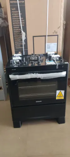 fogão de 5 bocas mesa de vidro com acendedor marca suggar com chama dupla 1.890