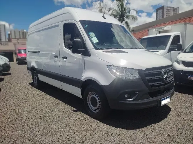 Mercedes-Benz Sprinter 314 Furgão Longo T.a. 2.2 Dies 2022