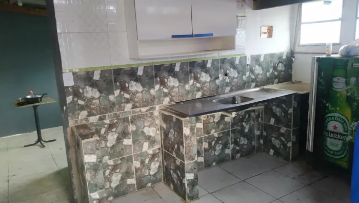 Vendo kitnet em Santa Marta ZAP *