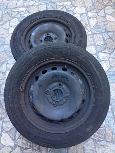 Pneu aro14 165/75