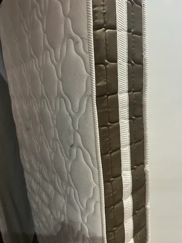 Cama box e colchão 