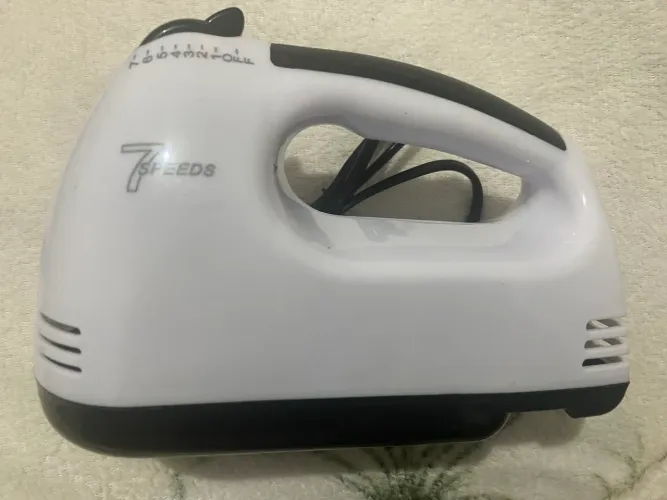 Batedeira De Mão Elétrica Bolo Chantilly 7 Velocidades 260W Batedeira Massa Bolo Ovos
