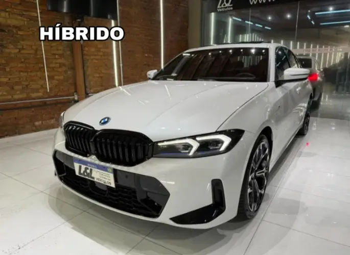 BMW 330E M Sport 2.0 Turbo Híbrido AU 2026