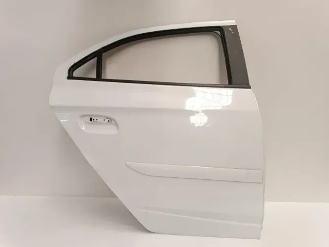 Porta Traseira Onix Prisma 2014 A 2019 | Lado Direito - Usada/Original #Branco