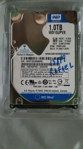 HD usado 1TB SATA (modelo WD10JPVX Western Digital)