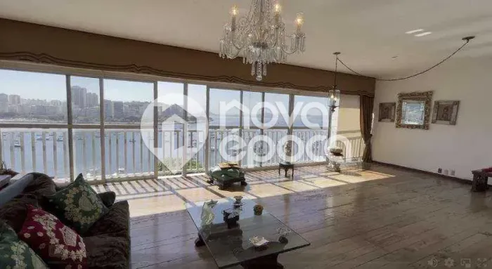 Botafogo | Apartamento 4 quartos, sendo 1 suite