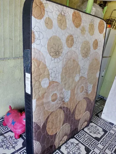 Vendo colchão de casal D45 espuma
