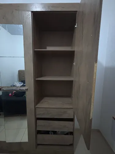 Guarda roupa