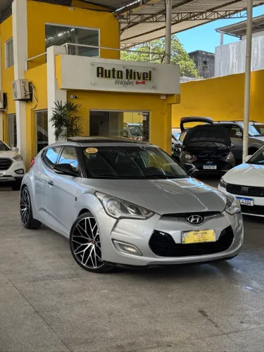 Hyundai Veloster 1.6 16V 140cv Aut. 2013