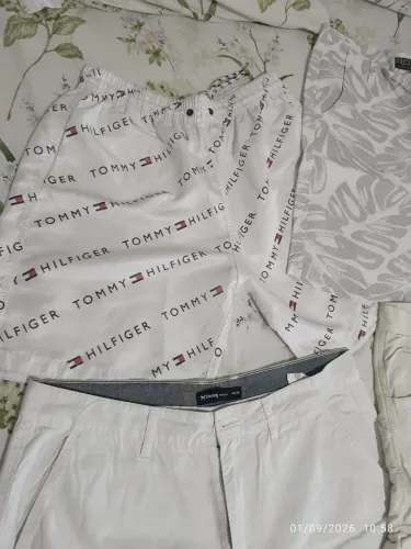 Bermudas tamanho g GG conservadas, pequenas marcas de uso
