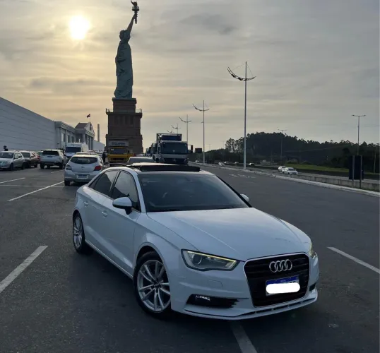 Audi A3 Sed.1.8/1.8 Ambit.16v TB FSI S-tronic 2015