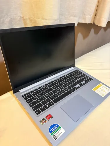 ASUS Vivobook 15 Ryzen 5 4600H | Excelente Estado | Pouquíssimo Uso