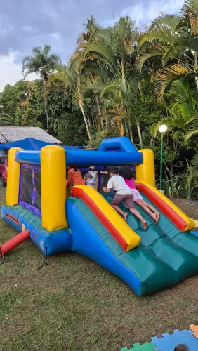 Aluguel pula pula brinquedo inflável 