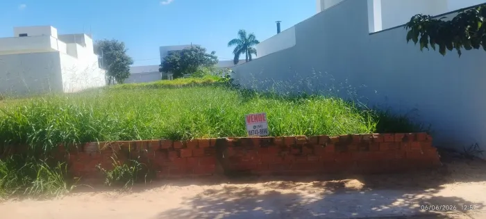 Vendo terreno na rua do agricultor 905 em Cianorte