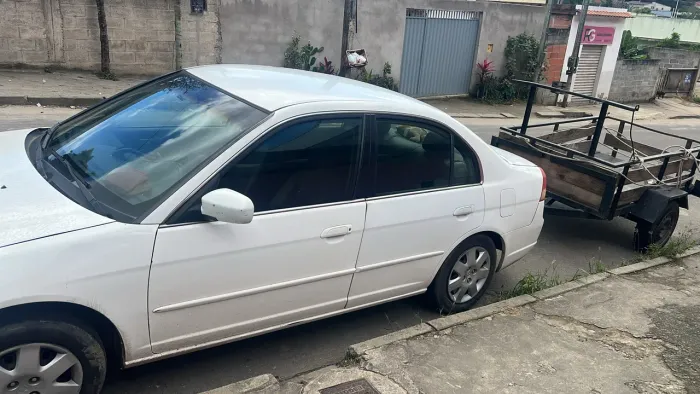 Honda Civic Sedan LX 1.7 16V 115cv Mec. 4P 2003