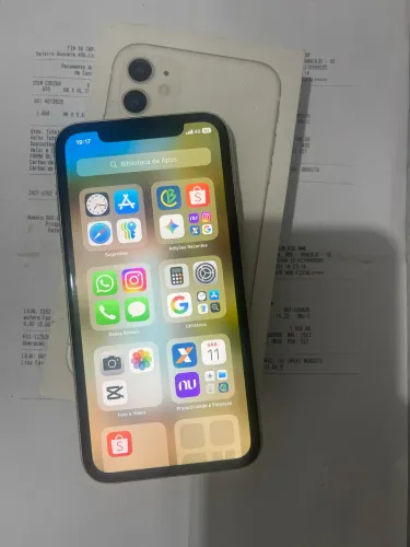 iPhone 11