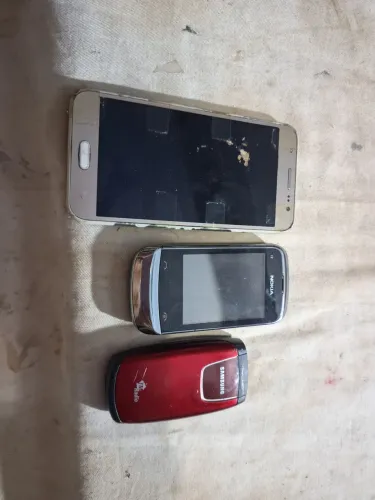 Lote com 3 celulares colecionadores