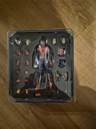 Boneco action figure homem aranha