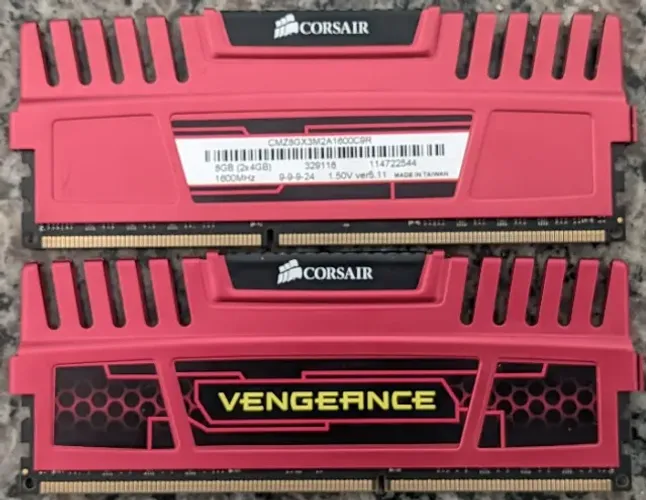 Kit memória Ram DDR3 8GB ( 2x4GB )