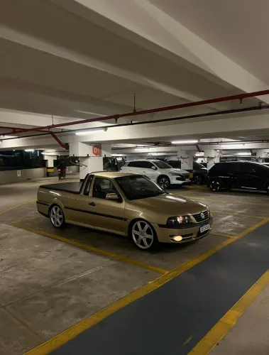 Volkswagen Saveiro CL/ Summer 1.8 MI E 1.8 (álcool) 2002