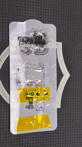 Conjunto câmeras iPhone 16 - RETIRADAS