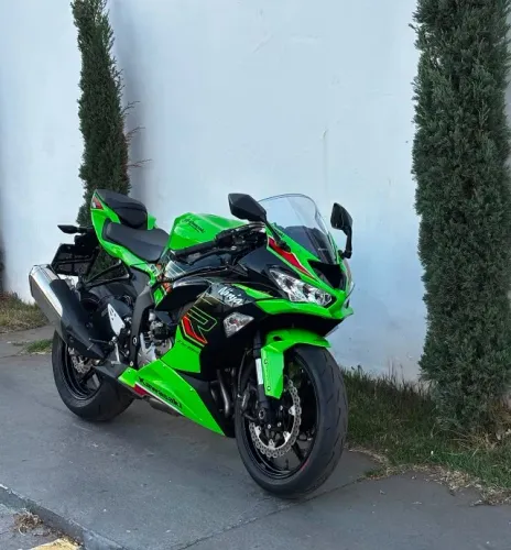 Kawasaki ZX-6R 2023