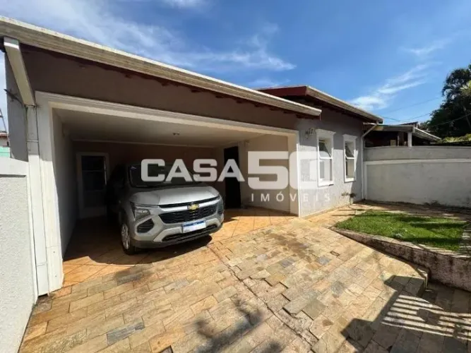 Casa térrea com edícula à venda em Barão Geraldo