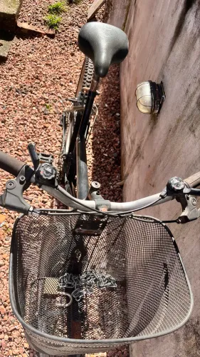 Bicicleta aro 26 com marcha
