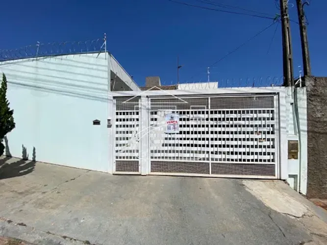 Casa em Costa e Silva - Marília, SP