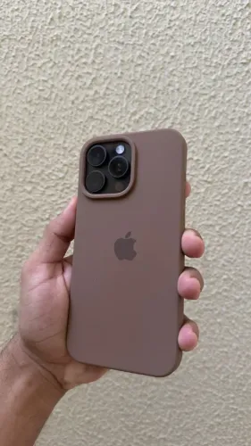 IPHONE 15 PRO MAX 256g