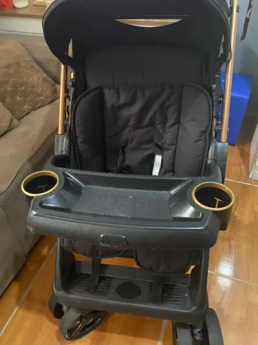Carrinho de bebê