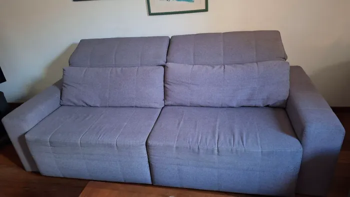 Sofá retrátil de 4 lugares