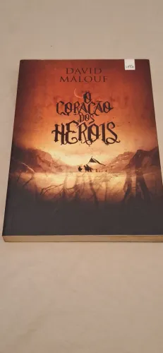Livro O Coração dos Heróis (David Malouf)