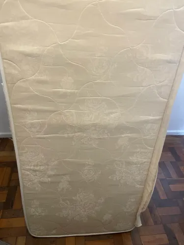 Colchão solteiro