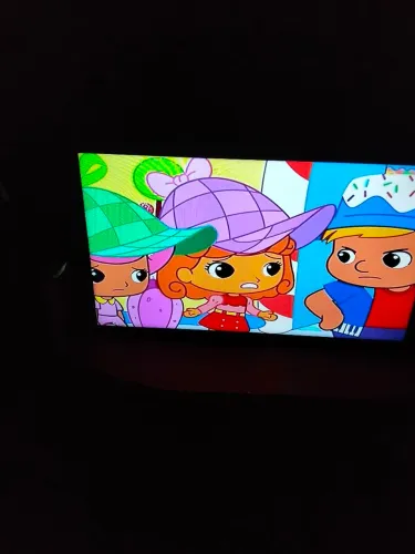 Vendo ou troco em geladeira tv 32 polegadas funcionando perfeitamente