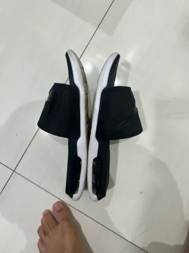 Chinelo Nike air max cirro 