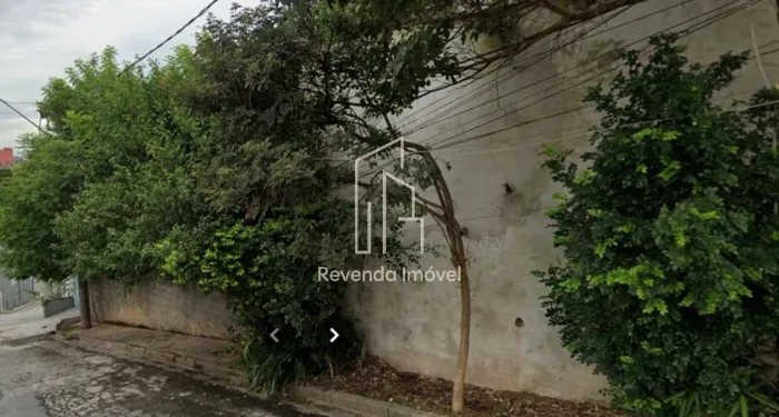 Terreno à venda na Vila Osmany, Barueri-SP: 272,00 m² de área disponível!