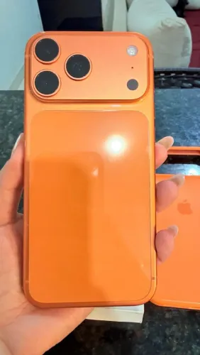 Vende se iPhone 17 pro Max !!!