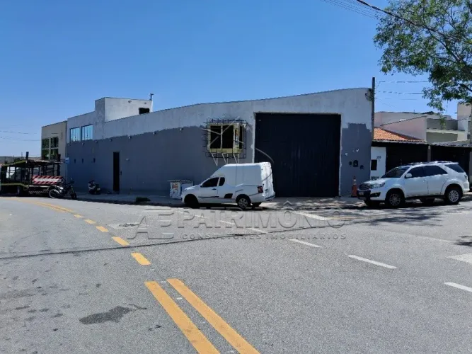 GALPÃO COMERCIAL COM 345M²; ESCRITÓRIO; 3 WCS; SANTA MARTA; SOROCABA
