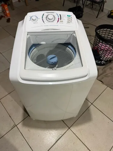 Máquina de lavar 10kg Electrolux 
