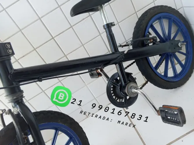 Bicicleta Infantil Aro 16 Preta e Azul Usada Bom  Estado