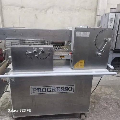 GA-500 Master Progresso, grupo automatico para pães Progresso.