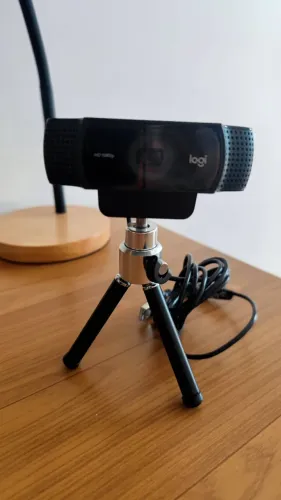 Webcam Logitech C920 novinha