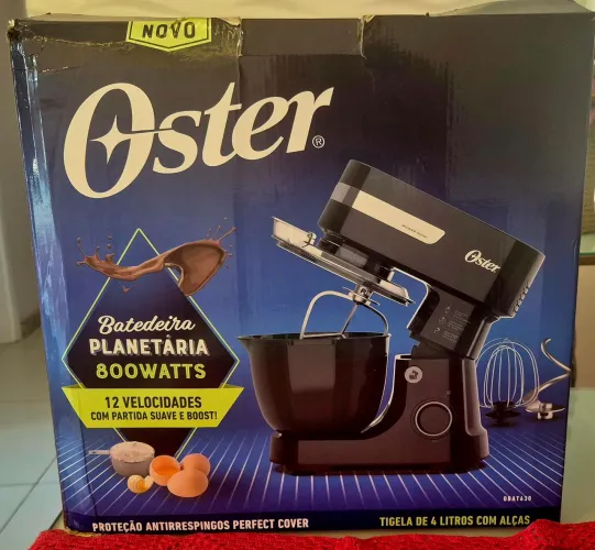 Batedeira Planetária - Oster